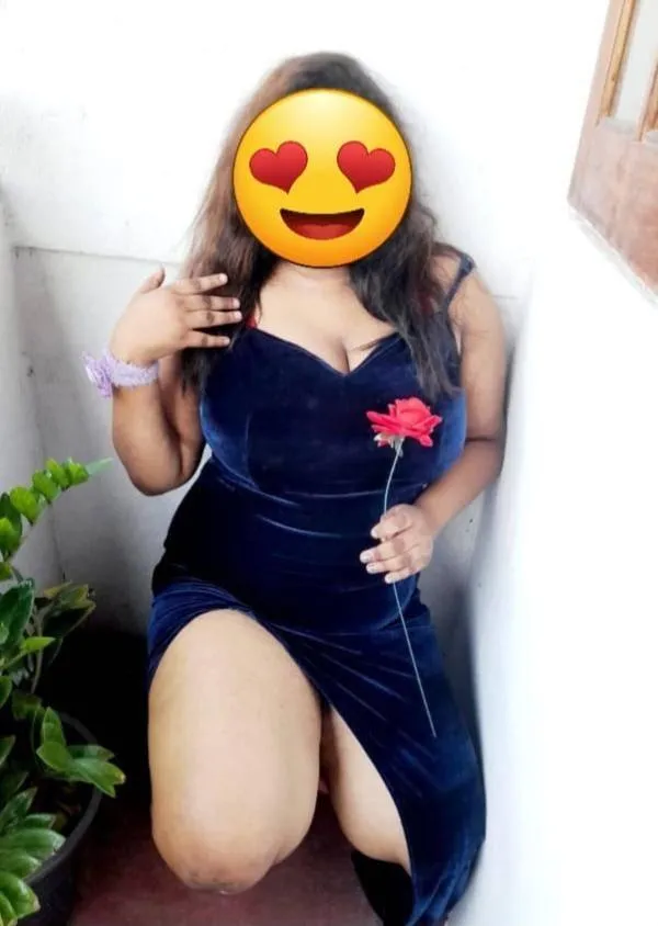 1 Shot 5000/- Full Service තුරුල් වෙලා ආදරෙන් අපි දෙන්නා sex කරමු | Lanka Ads New