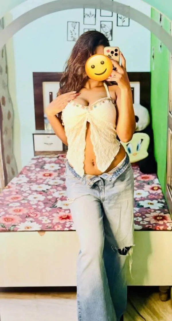 Vip genuine full service Part time work in girls. Girls Personal Genuine custumers only call now 2. SHOT Q 1. HOURS ANAL OK 7000 FULL SERVICE ලස්සන සරාගි ඇගක් එක්ක උමතුවෙන් පිරුනු Service