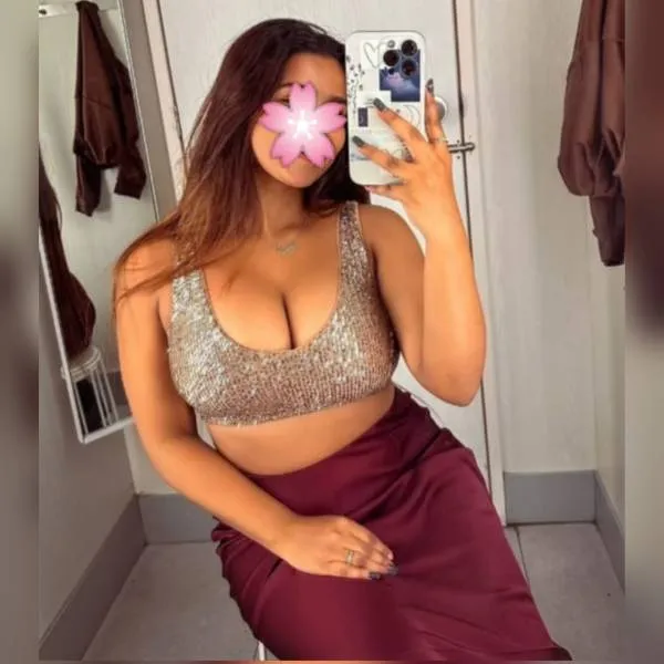 Private apartment Dehiwala galkissa mount Lavinia mount Laviniya DECENT AND HOT GIRL | Lan