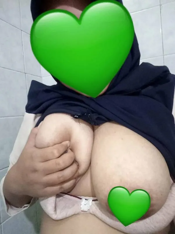 With Face Muslim Hot Live Cam Show | Lanka Ads New