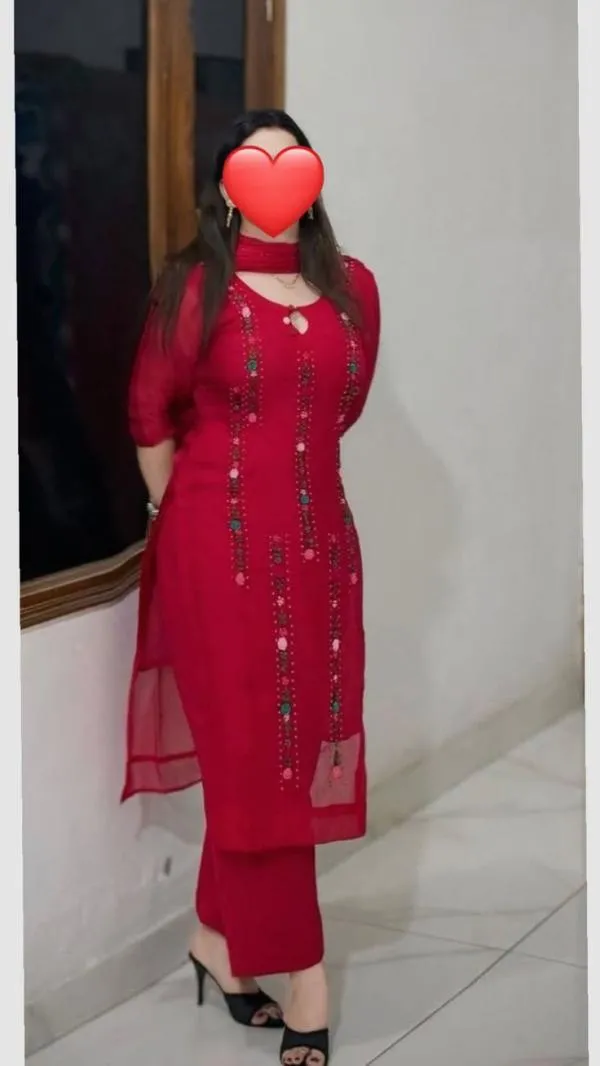 SEXY LIVE CAM SHOW NEW GIRL TAMIL AND SINHALA | Lanka Ads New