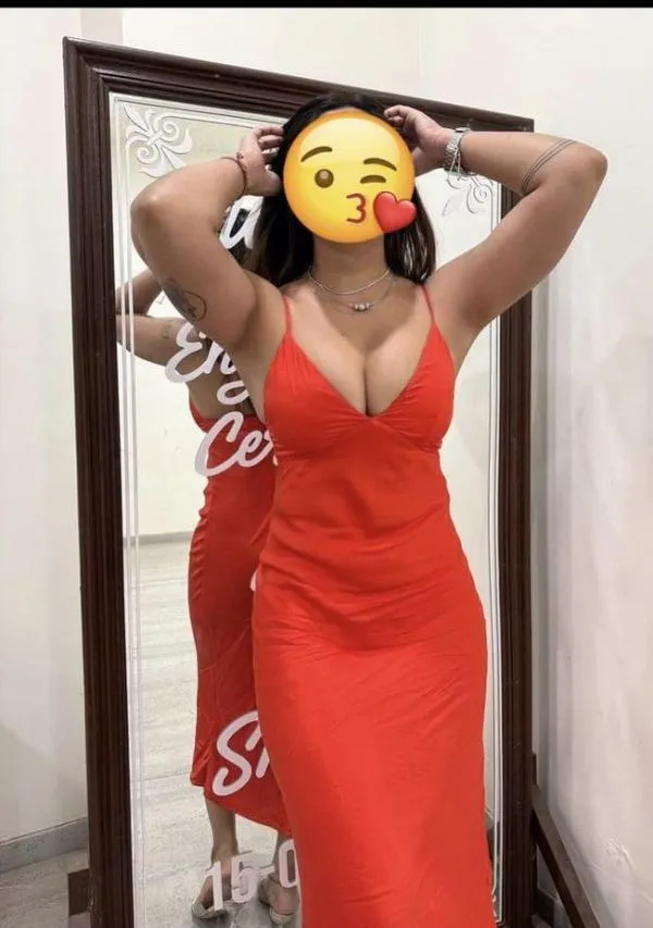 DECENT AND HOT  GIRL AT bambalapitiya Threesome ok | Lanka Ads New