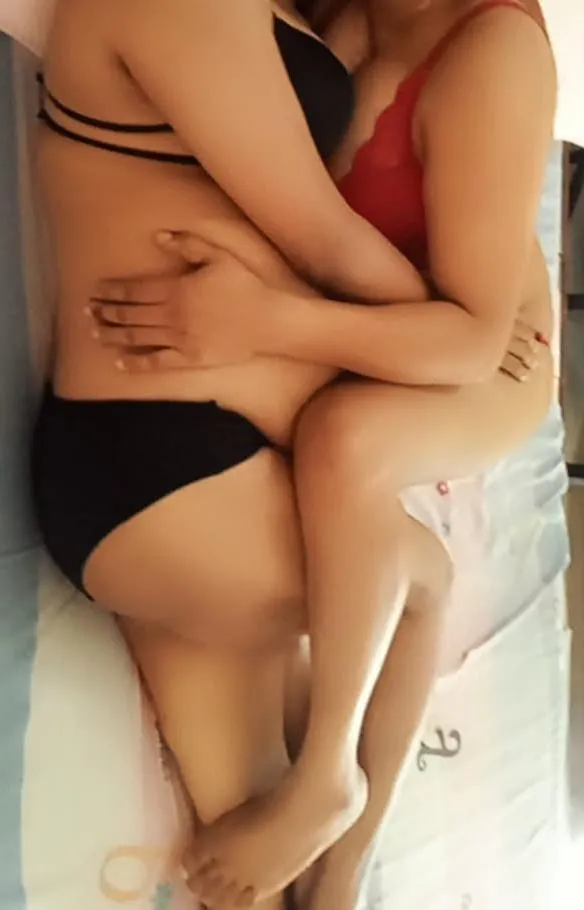 👋 Hi,  💓 Kawshi & Ama Here  💋 We Are Lesbian Couple 🩵Age 28 & 30 | Lanka Ads New