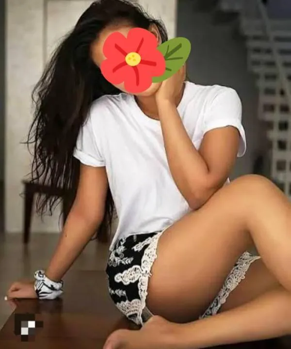 🌹ONE OURS ONE SHOT ❤✨️ 5000.00✨️ONE OURS TWO SHOT 6000.00🌹FULL NIGHT 25 000.00🌹මම තරු ඔබ ව