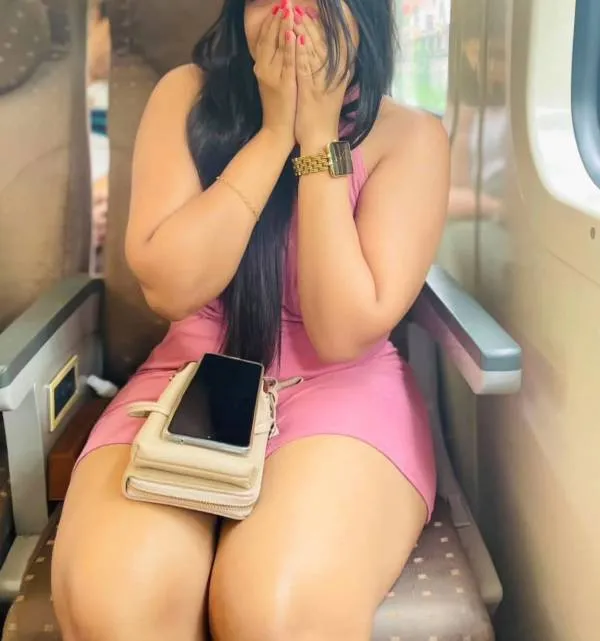 විස්වාසනීය Cam Show එකකින් GF Experience එකක් ලබන්න | Lanka Ads New