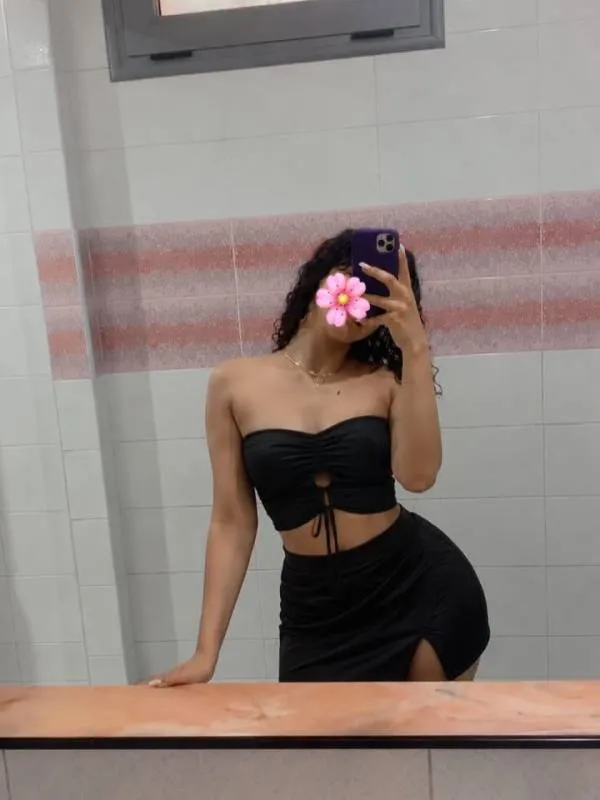 🤝 VIP GENUINE FULL SERVICE 🤝 Sinhala and Tamil Modeling Girls. Age 18 to 28 years girls. S