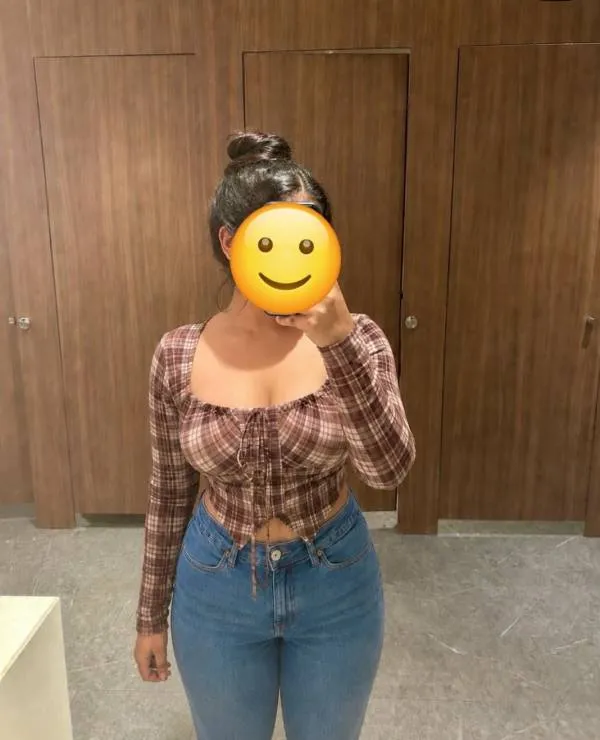 FULL SERVICE AND CAM SHOW VIP | Lanka Ads New