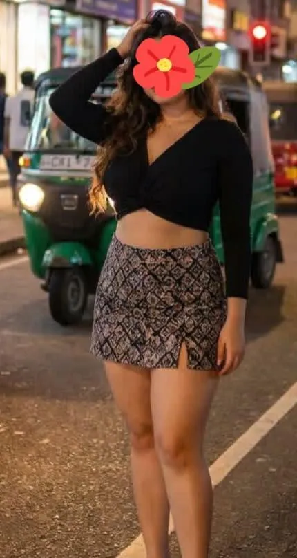 🌹 මීගමුවේ අඩුම මිල💞 🍌ONE OURS ONE SHOT ✨️ 4000.00✨️ 🌻ONE OURS TWO SHOT ✨️ 5000.00✨️ ✨️🌙FUL