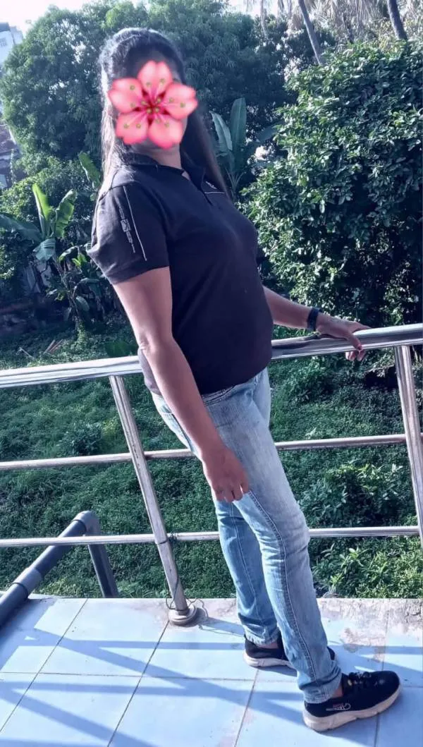 Hi.. Everyone Name _ Nilu Age _ 36 years old This is my real picture Full service only | L