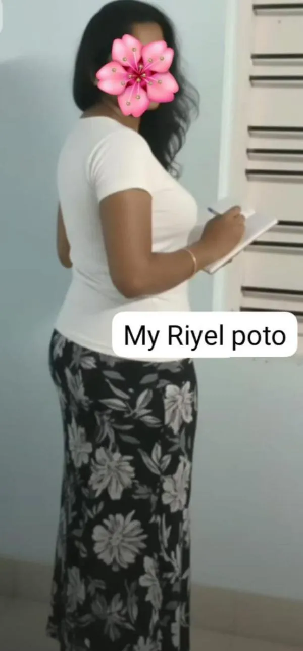 with Room Full service RS = 6500/= සම්පුර්ණ මුදල දාල තියෙන්නේ රූම් ගාස්තු සමග with Room AN
