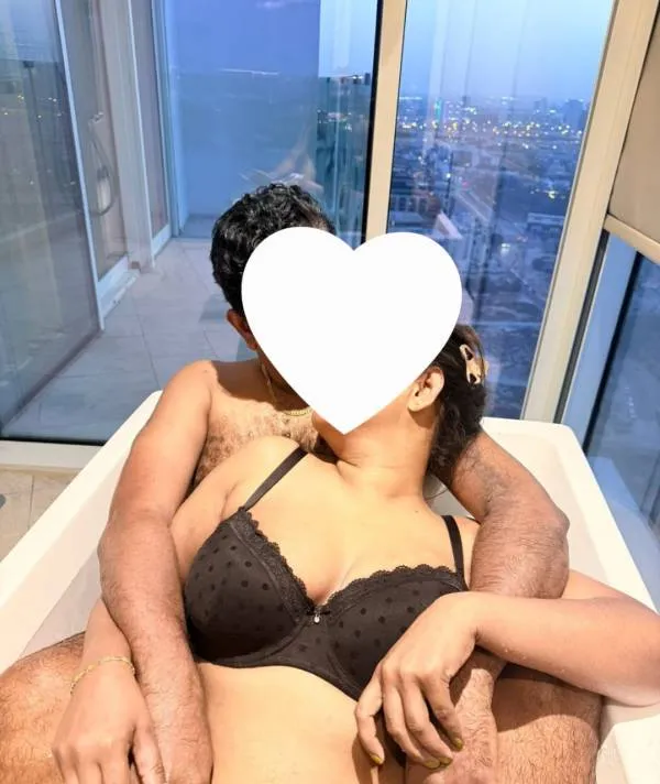 Couple at homagama | Lanka Ads New