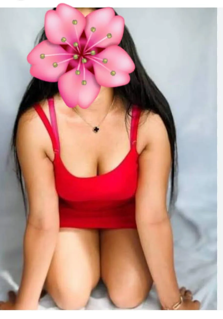 6000 BAMBALAPITIYA WELLAWATTA KOLLUPITIYA MY PRIVATE APARTMENT ROOM NEW GIRL OK එන්න ඇත්තම