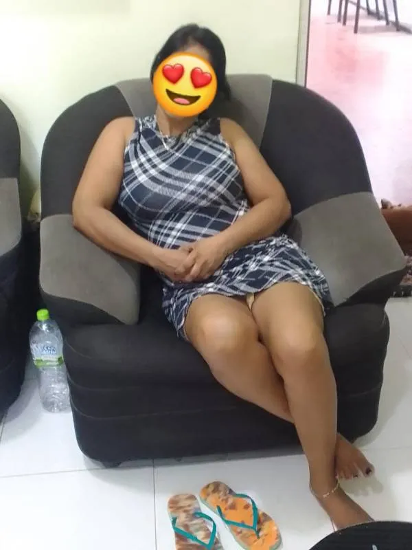 6500/= beautiful Young Girl Full Service Available 100% ඇත්තම ෆොටෝ එක දාල තියෙන්නෙ | Lanka