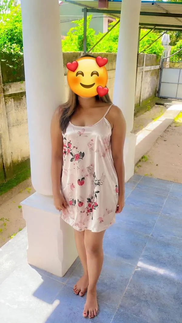 ලස්සන කෙල්ලගේ Full Service Minuwangoda අවට | Lanka Ads New