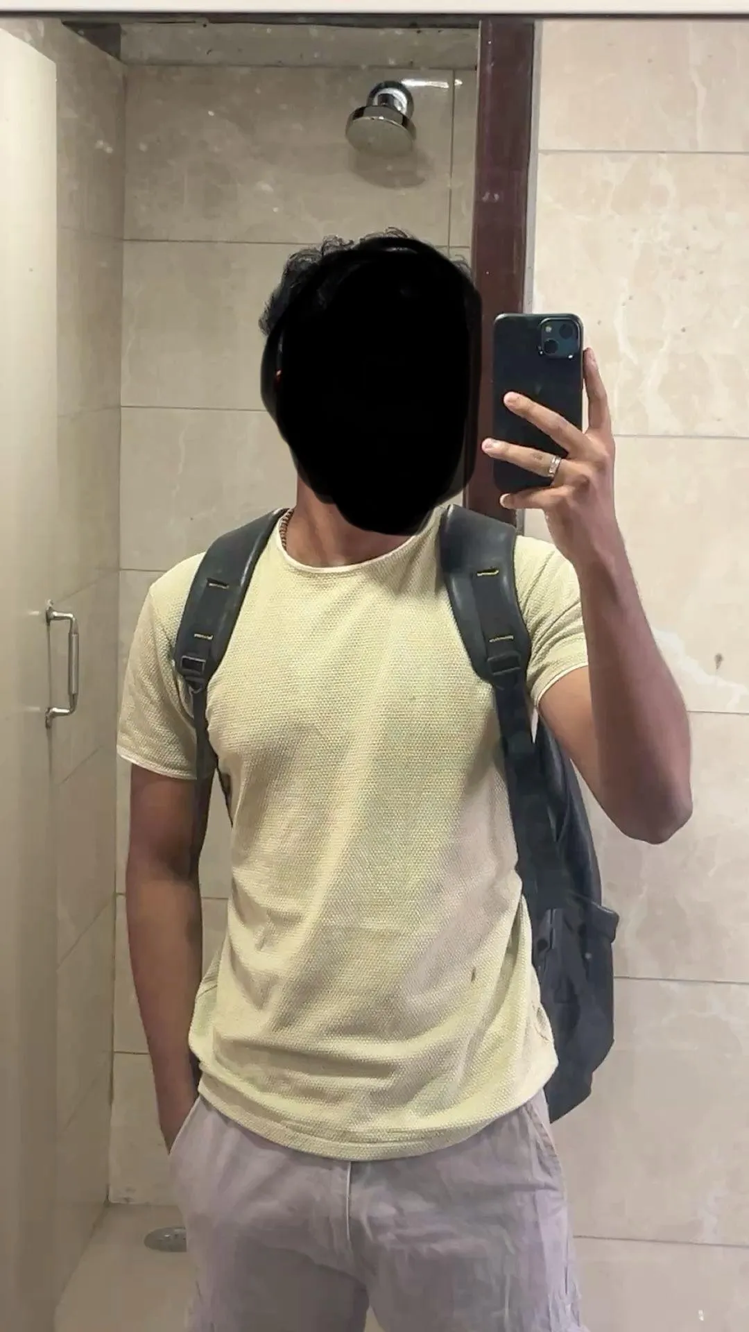 Im 24 years old boy from Kotte. Well experienced bull. Call me if you are real couples for