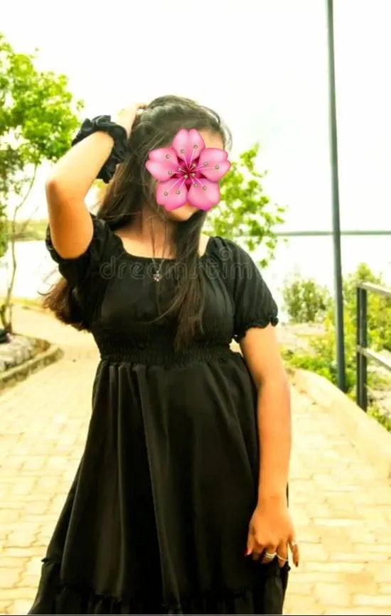 PERADENIYA GAMPOLA KANDY එන්න ඇත්තම PHOTO දාලාතියෙන්නේ FULL SERVICE 6500 MY REALLY PHOTO |