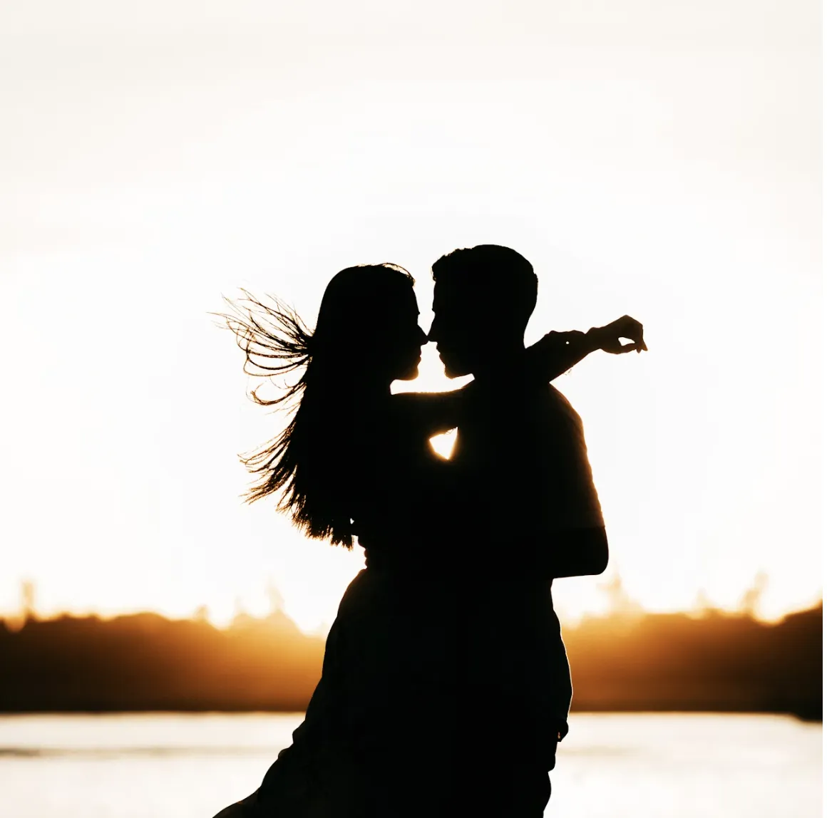 Hi, I’m 40 years old and doing a professional job. I’m a friendly person and looking for a