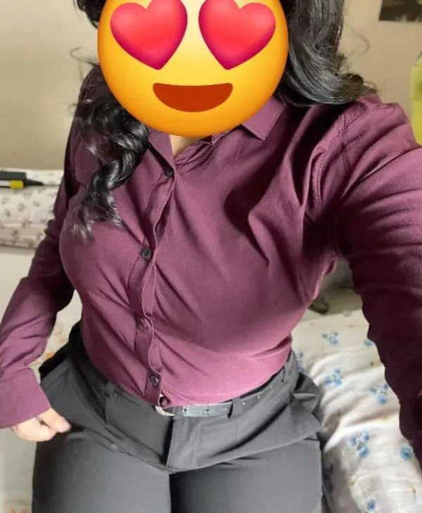 New Beautiful Young Office Lady Full Service Available In Eheliyagoda,Awissawella ,kuruwit