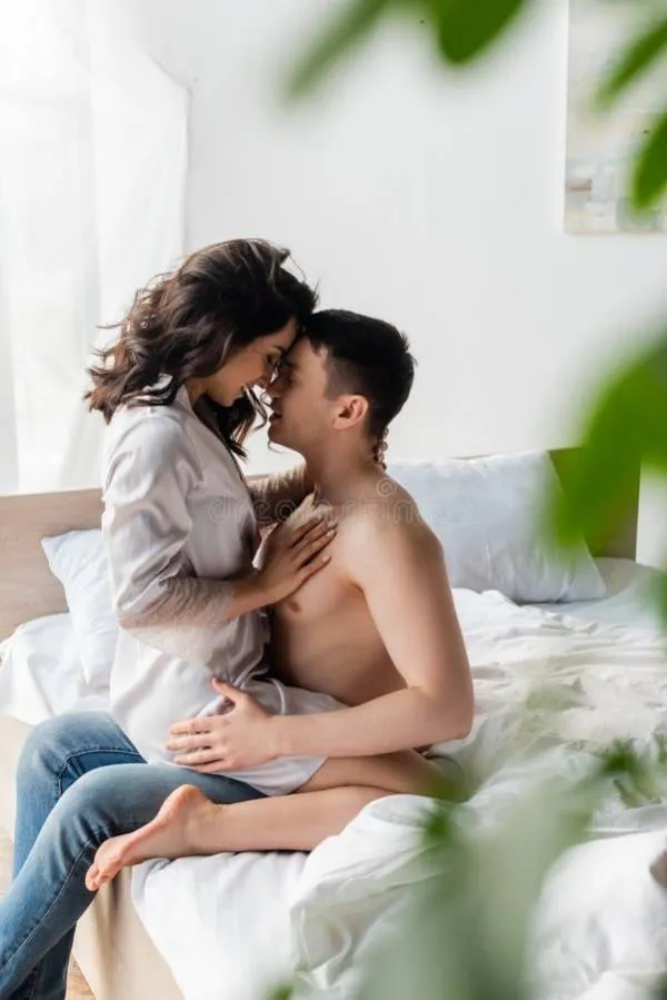 We are a young couple looking for a decent girl to join us for a threesome experience. | L