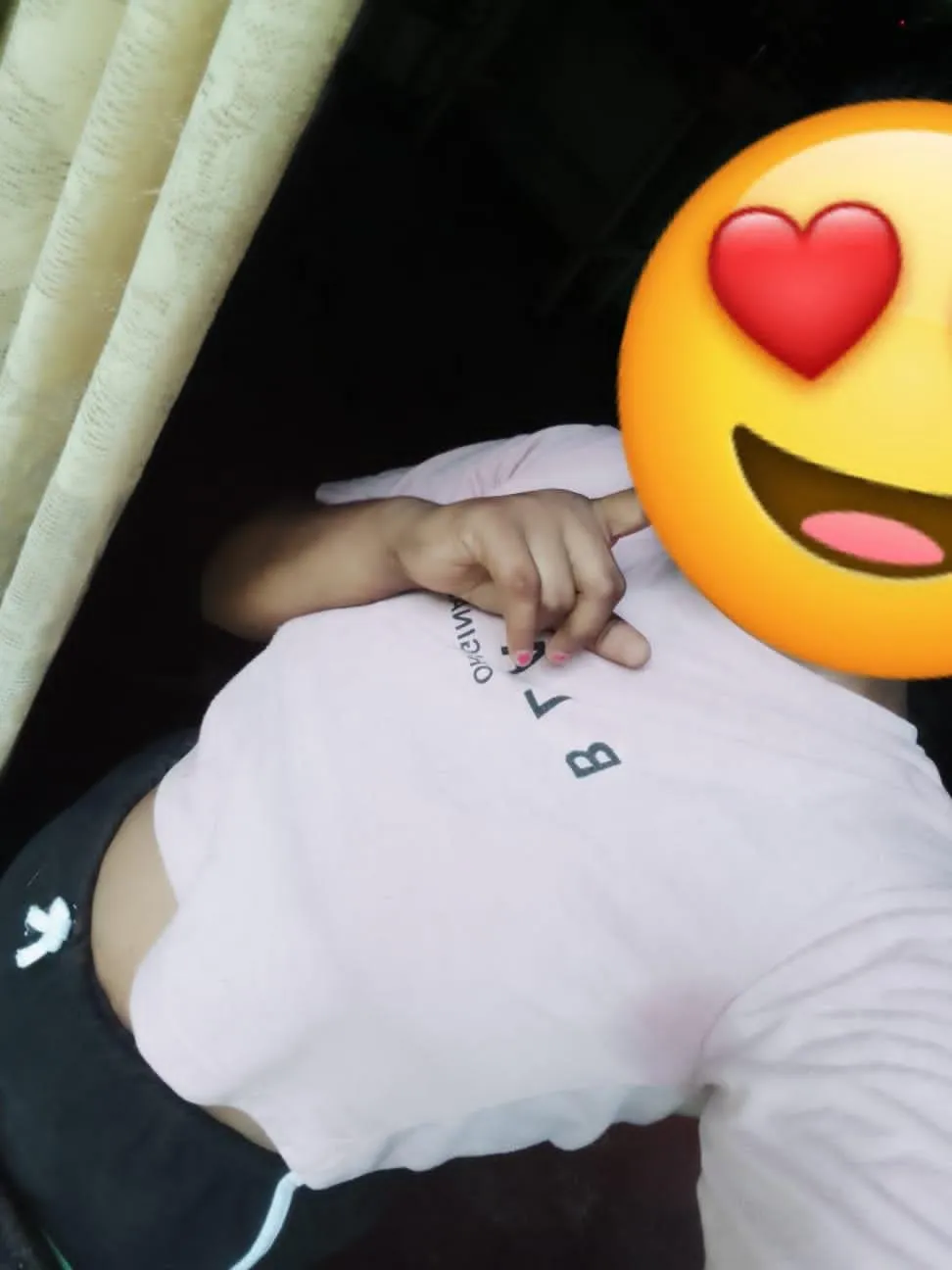 Hello i'm kavisha age 25 | Lanka Ads New