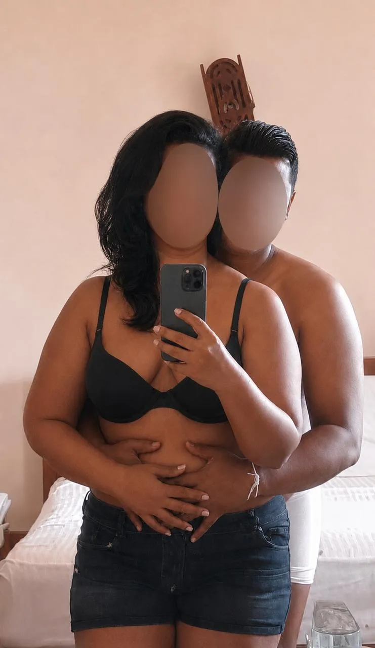 Hi We are married couple | Lanka Ads New