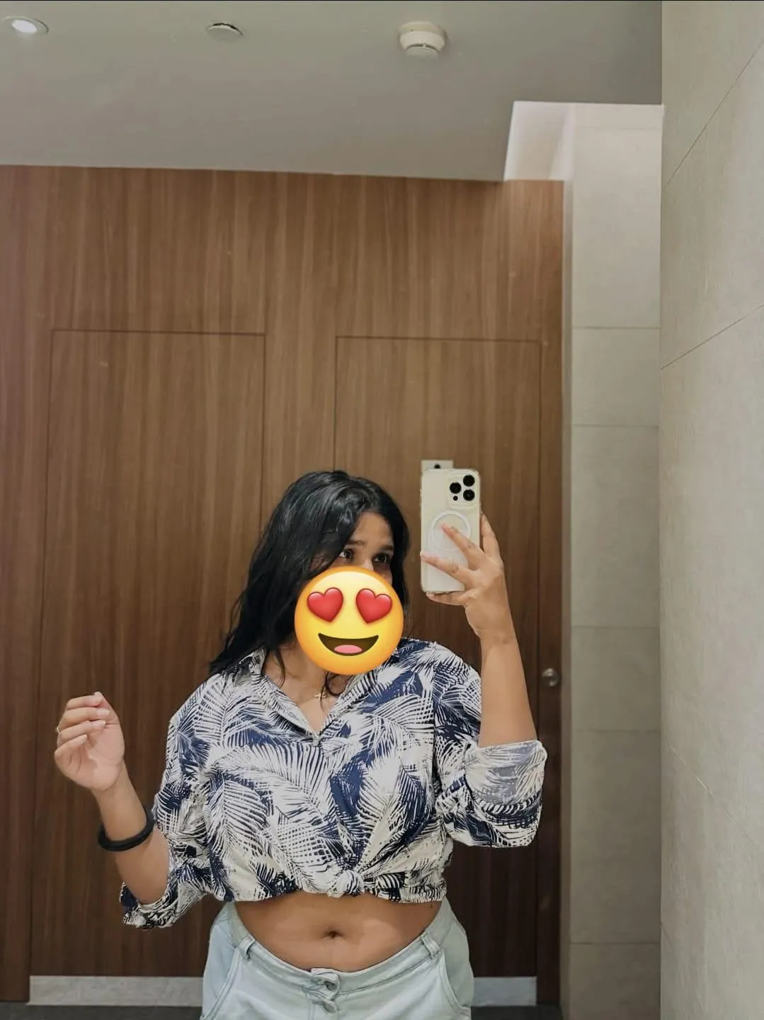 I’m Sharah | Lanka Ads New