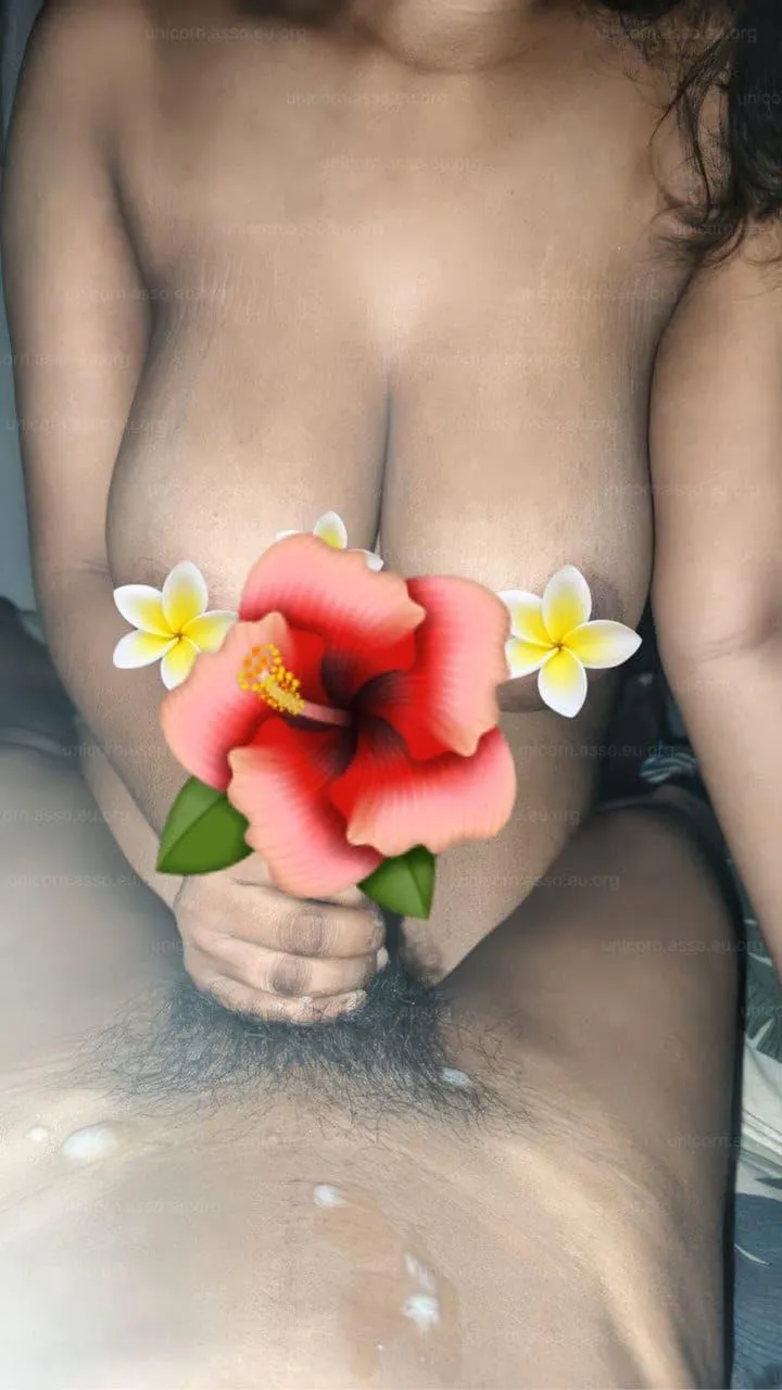 I'm Amanda | Lanka Ads New