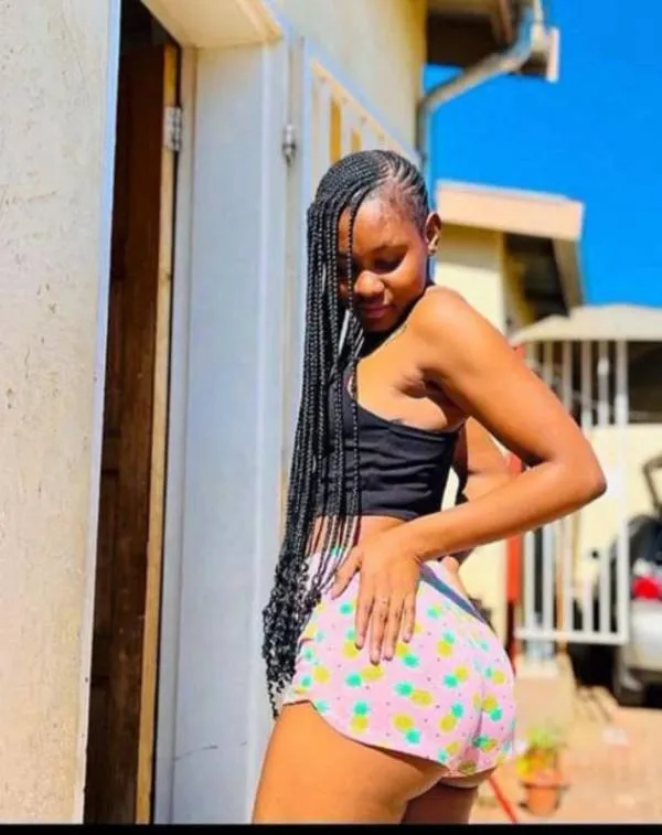 Hello. Am Tracy 24, African girl for full fun. | Lanka Ads New