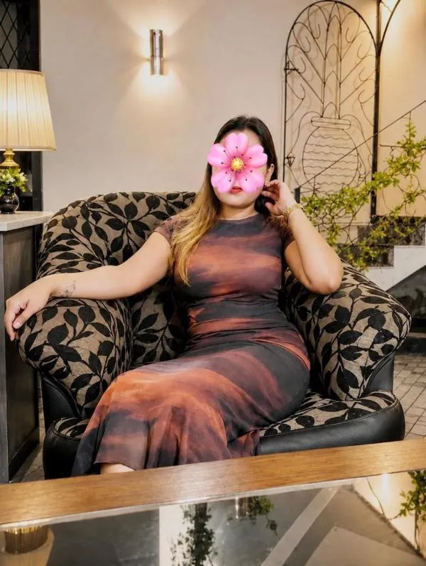 Super service & Funny girl Full service 6000/= 0742957716 | Lanka Ads New