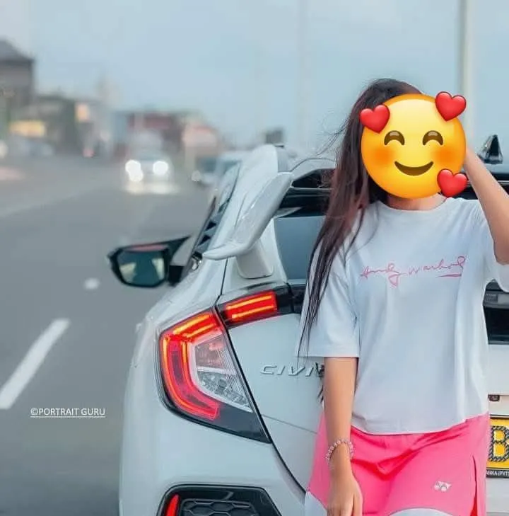 Young & Hot Girl Available Now | Lanka Ads New