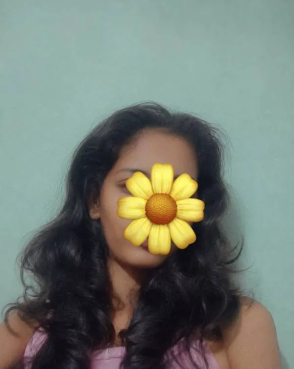 Kurunagala area Full Service light skin slim friendly girl Age 22 Anal