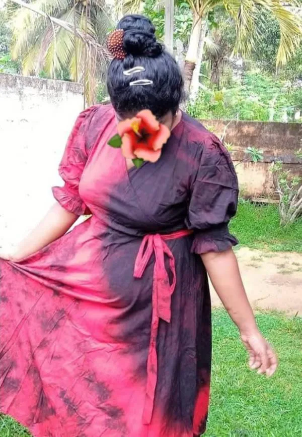 I am Chathu ( Chubby Girl ) චතූරිකා