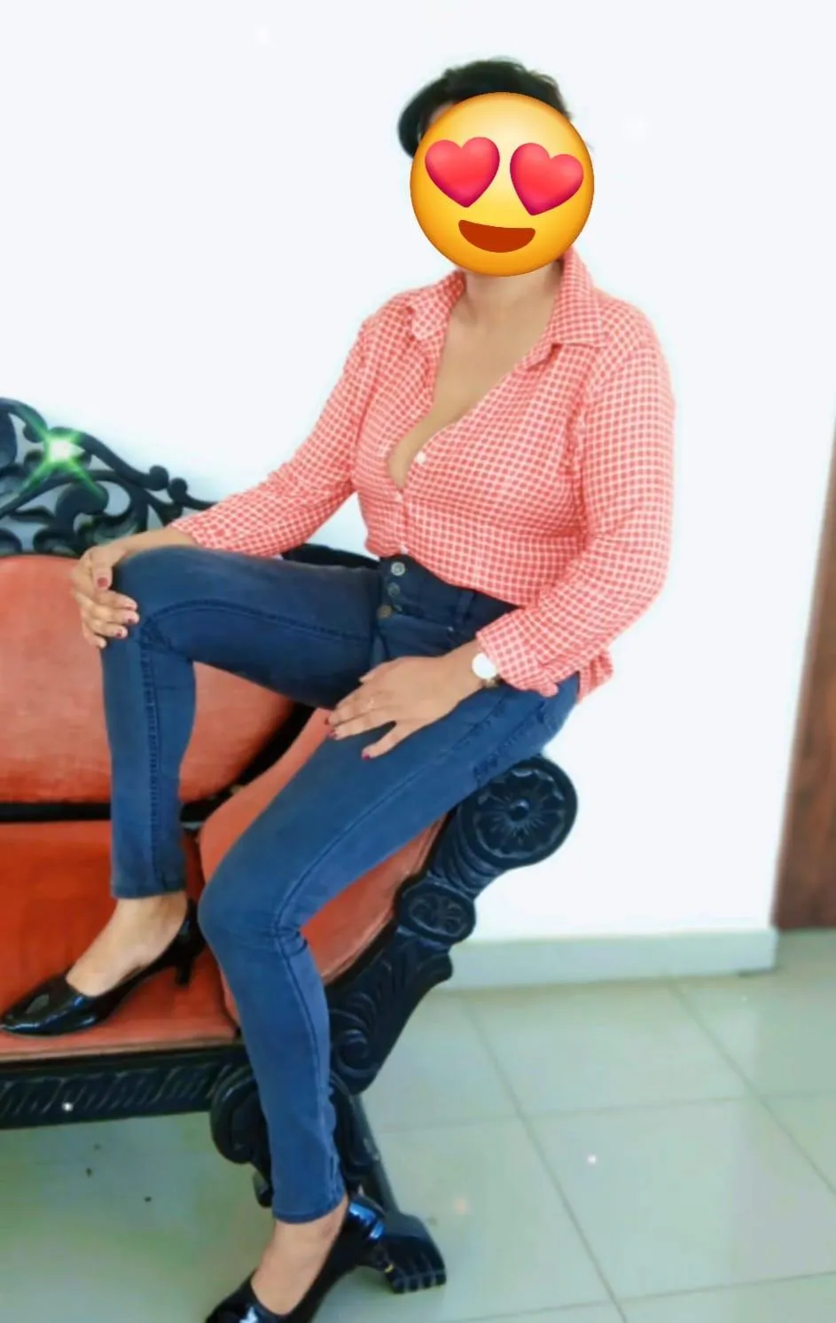 New Beautiful Young Lady Full Service Available In Matara 6000/= ( without Room )