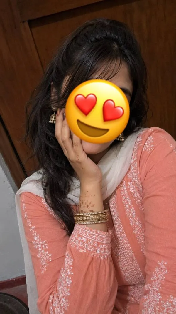 Muslim girlonly genuine customer girl 25years old white skin sexy girl