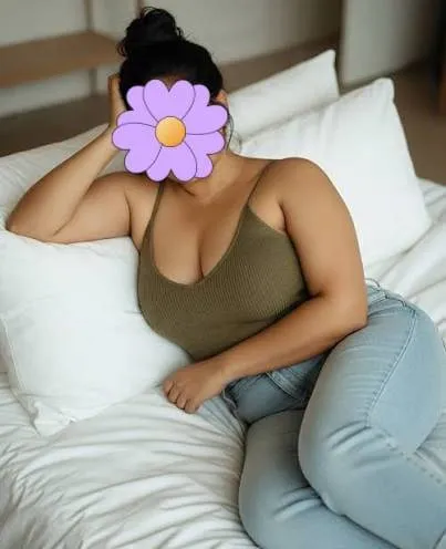Hot madavi Full Service wariyapola,වාරියපොළ , padeniya, katupotha