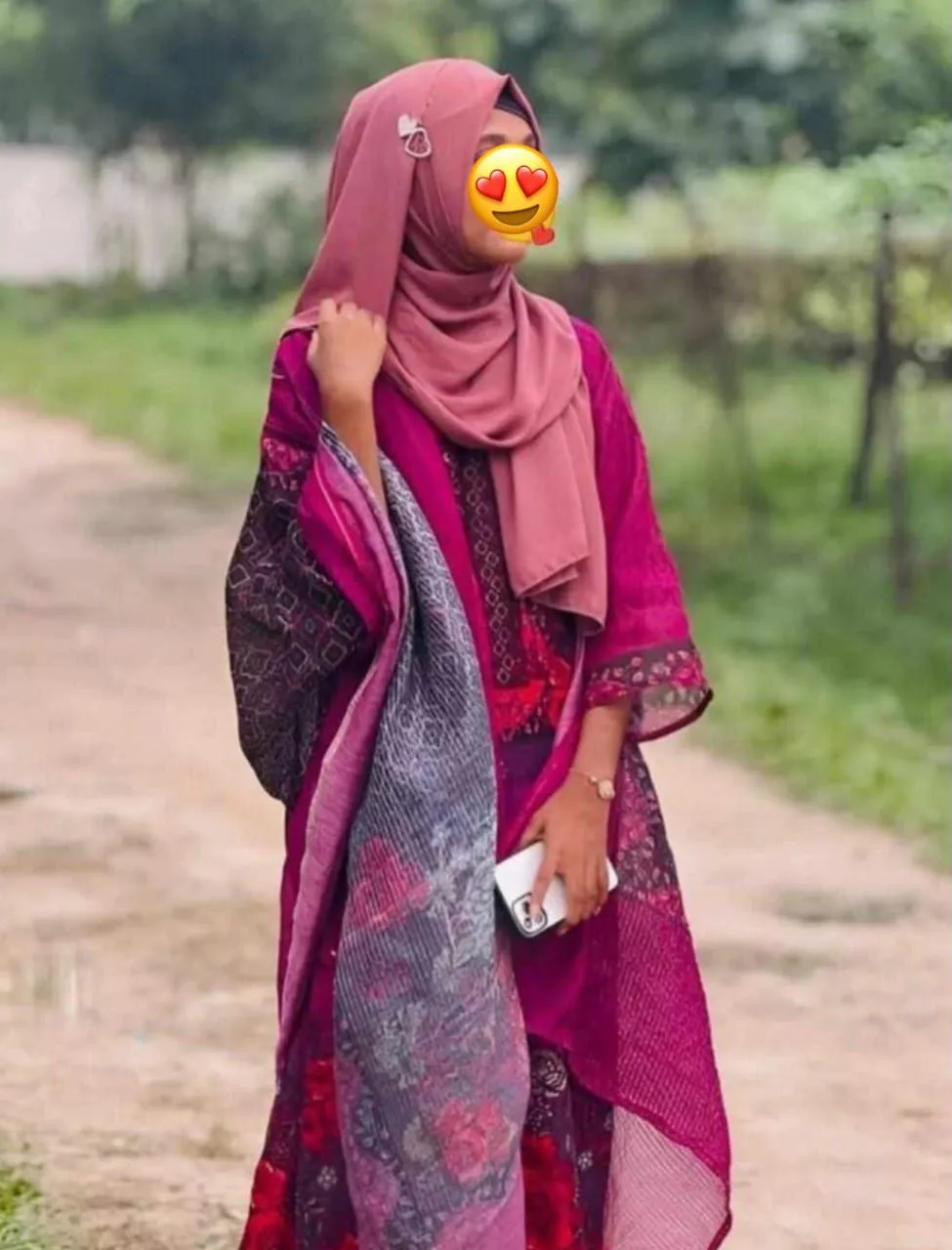 Muslim girl | Lanka Ads New