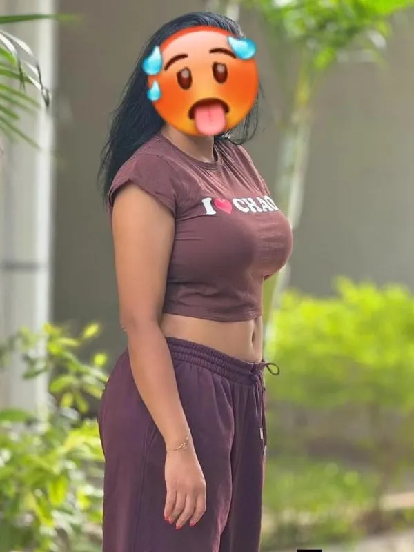 22 years girl | Lanka Ads New