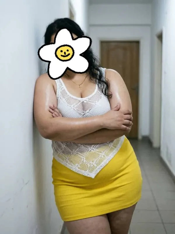 සුපිරිම ආතල් එකක් ගන්න කැමති ඕන කෙනෙක් එන්න ඔයා කැමති ඕන විදියට අඩුම price වැඩිම වෙලාවක් ම