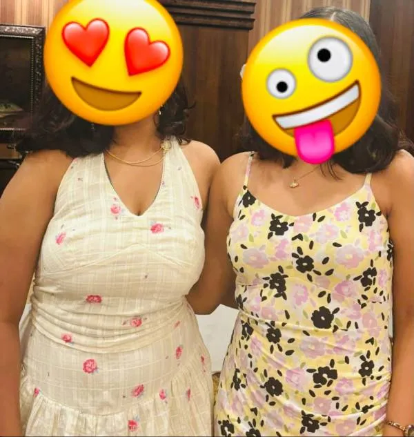 මගේ බෝඩිමේ යාලුවා ඔයාලට ඕන විදියට මගේ කුක්කුදෙක මිරිකලා පෙන්නාවි.