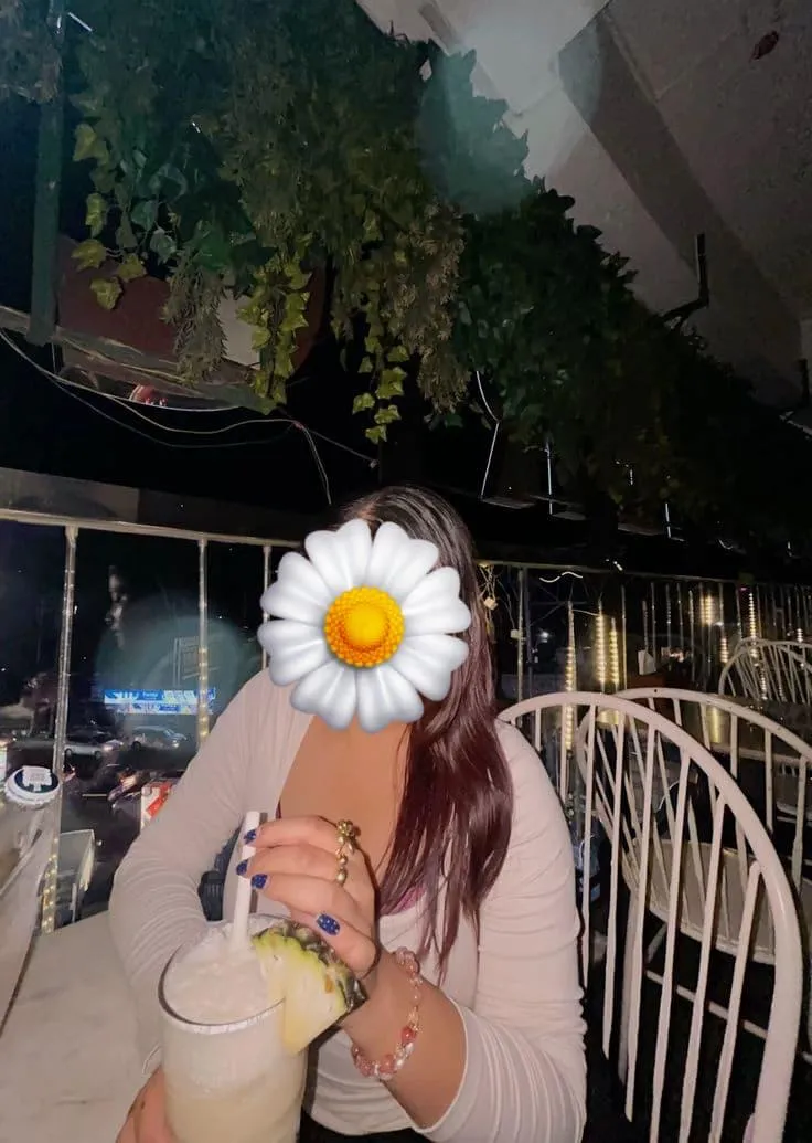 Hey this is Aasyhya for live camshow and Full service, | Lanka Ads New