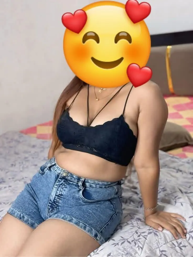 💦📷  LIVE CAM SERVICE REALL PHOTO AND DETAILS BEAUTIFUL GIRL   🌸🪻 | Lanka Ads New
