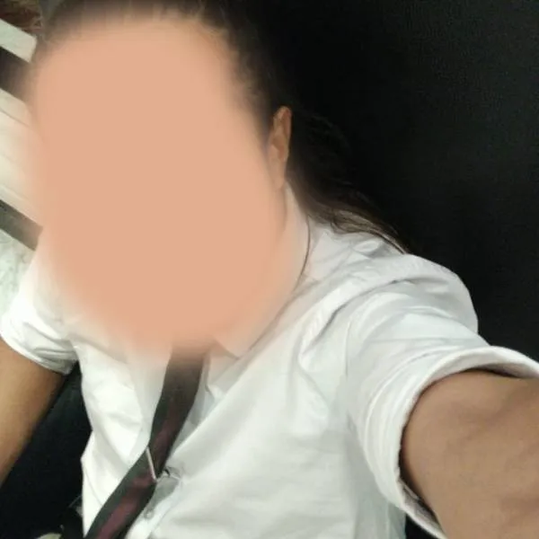 Good looking discreet guy based in Kandy. Open to meeting women who are single, married, d