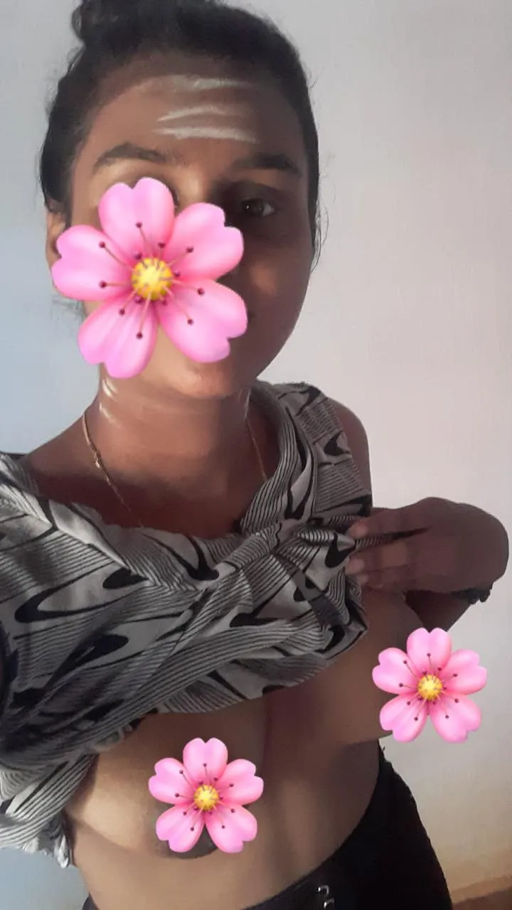 Hi.. Im Niyomi | Lanka Ads New